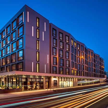 Ac Hotel By Marriott Boston Downtown Exterior photo